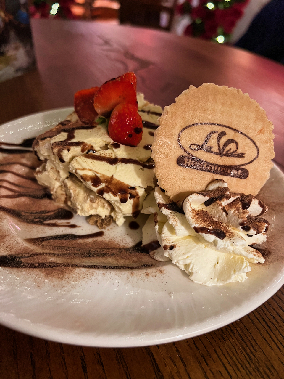 La Vita Barrachnie (Baillieston Road, Glasgow) 2022 : Review – Kris Munro